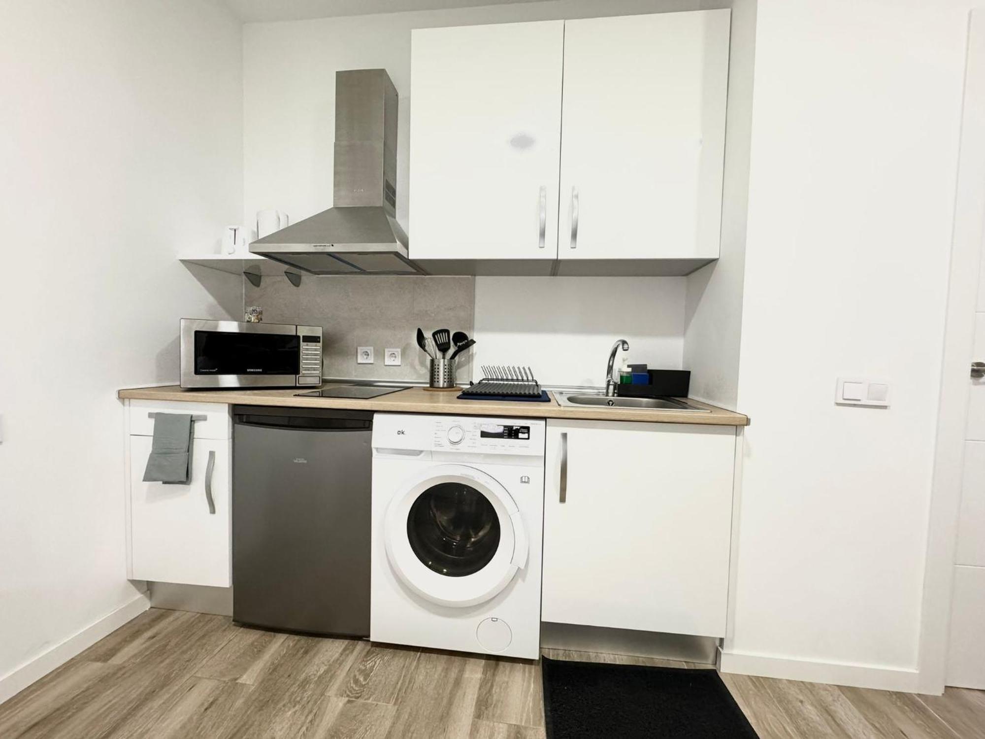 Apartamentos Madrid Connection - Universidad By Oshun Apartments — Photos 1